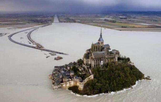 Gites Le Mont Desclos Saint Michel Beauvoir  Quarto foto